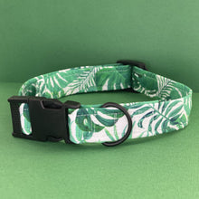 Load image into Gallery viewer, Monstera Dog Collar