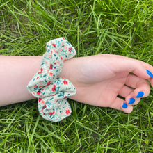 Load image into Gallery viewer, Scrunchie
