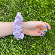 Load image into Gallery viewer, Scrunchie
